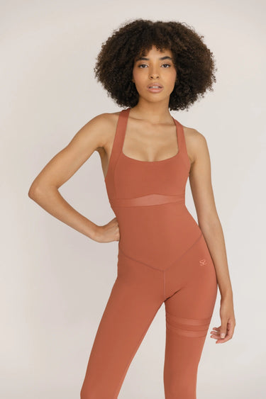 Nicole Sandstone Red